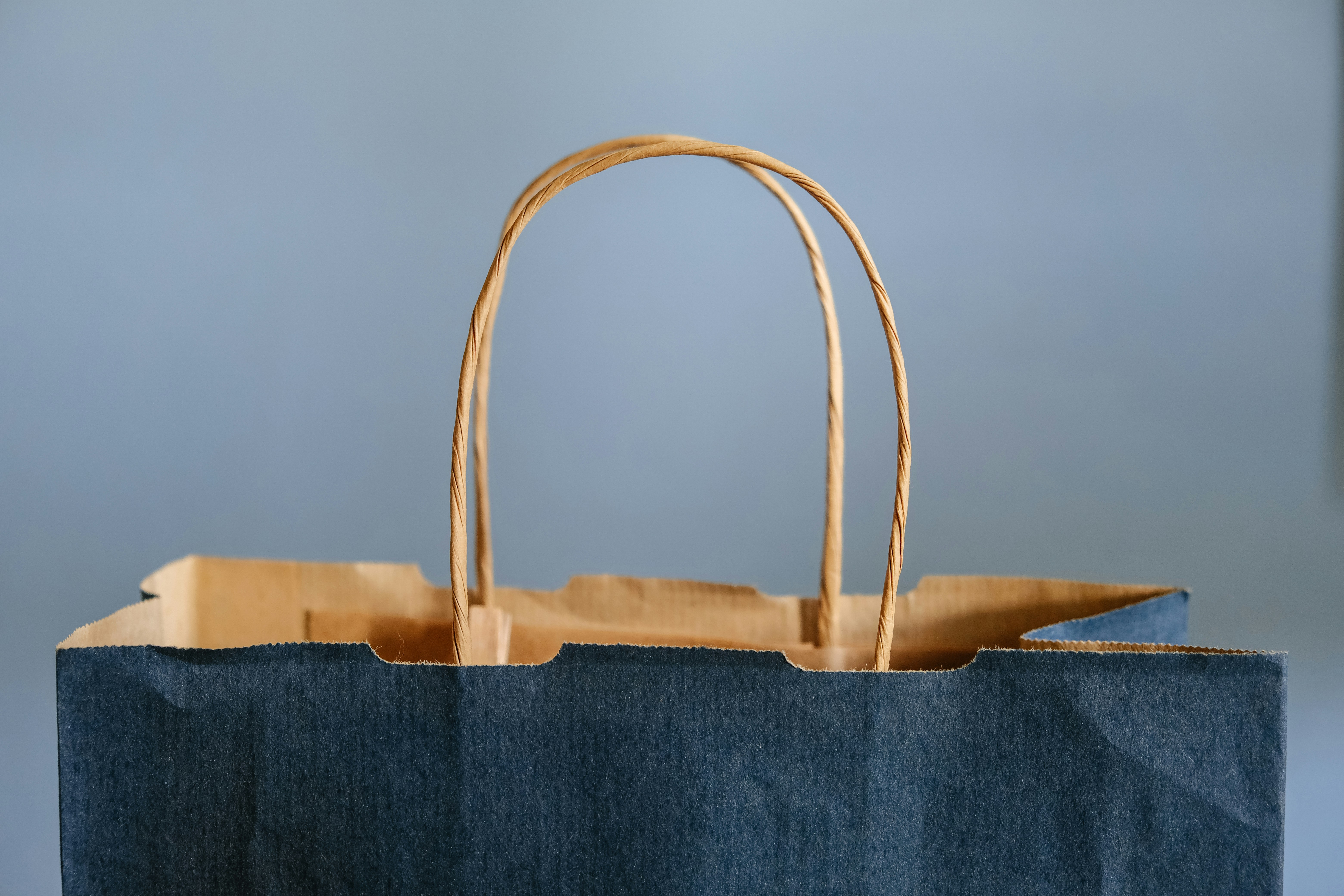 Twisted Handle Kraft